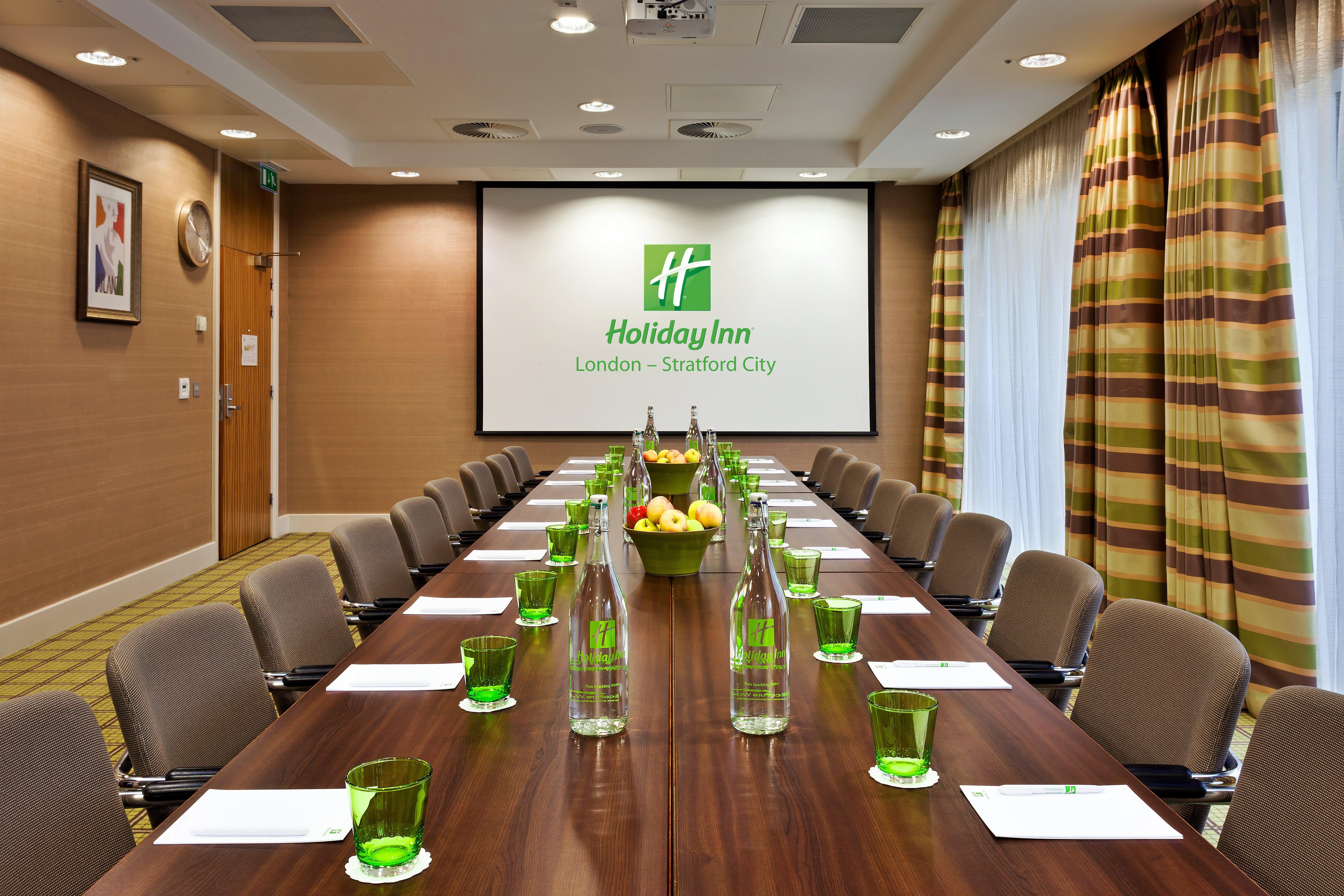 Hotel Hyatt Regency London Stratford Extérieur photo